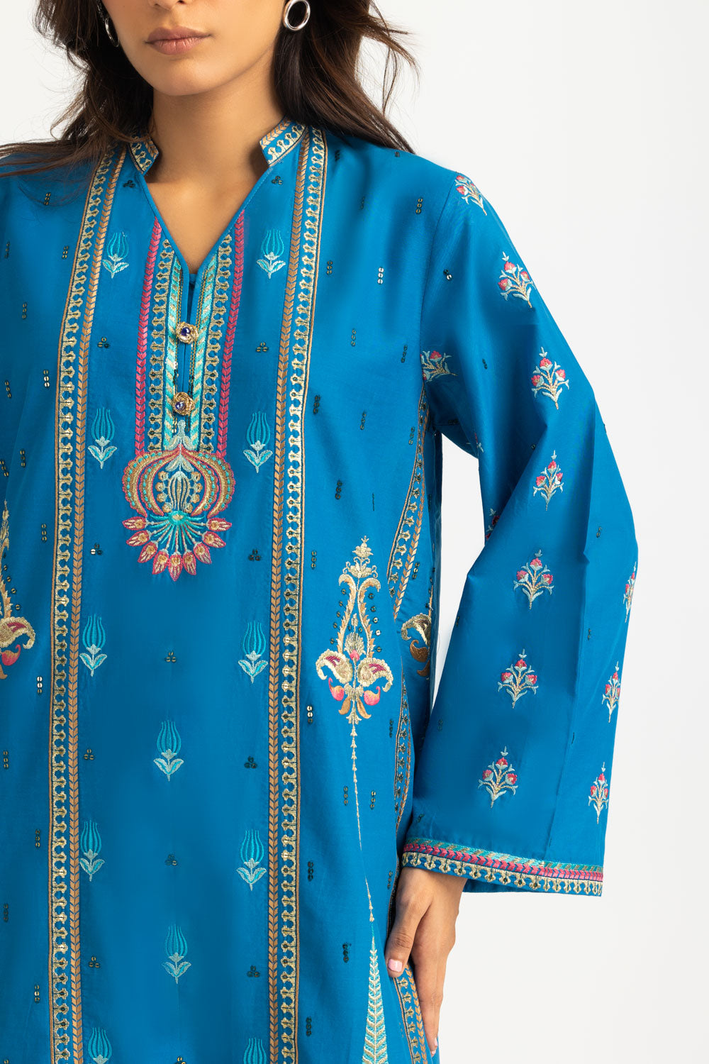3Pc Lawn Embroidered Suit