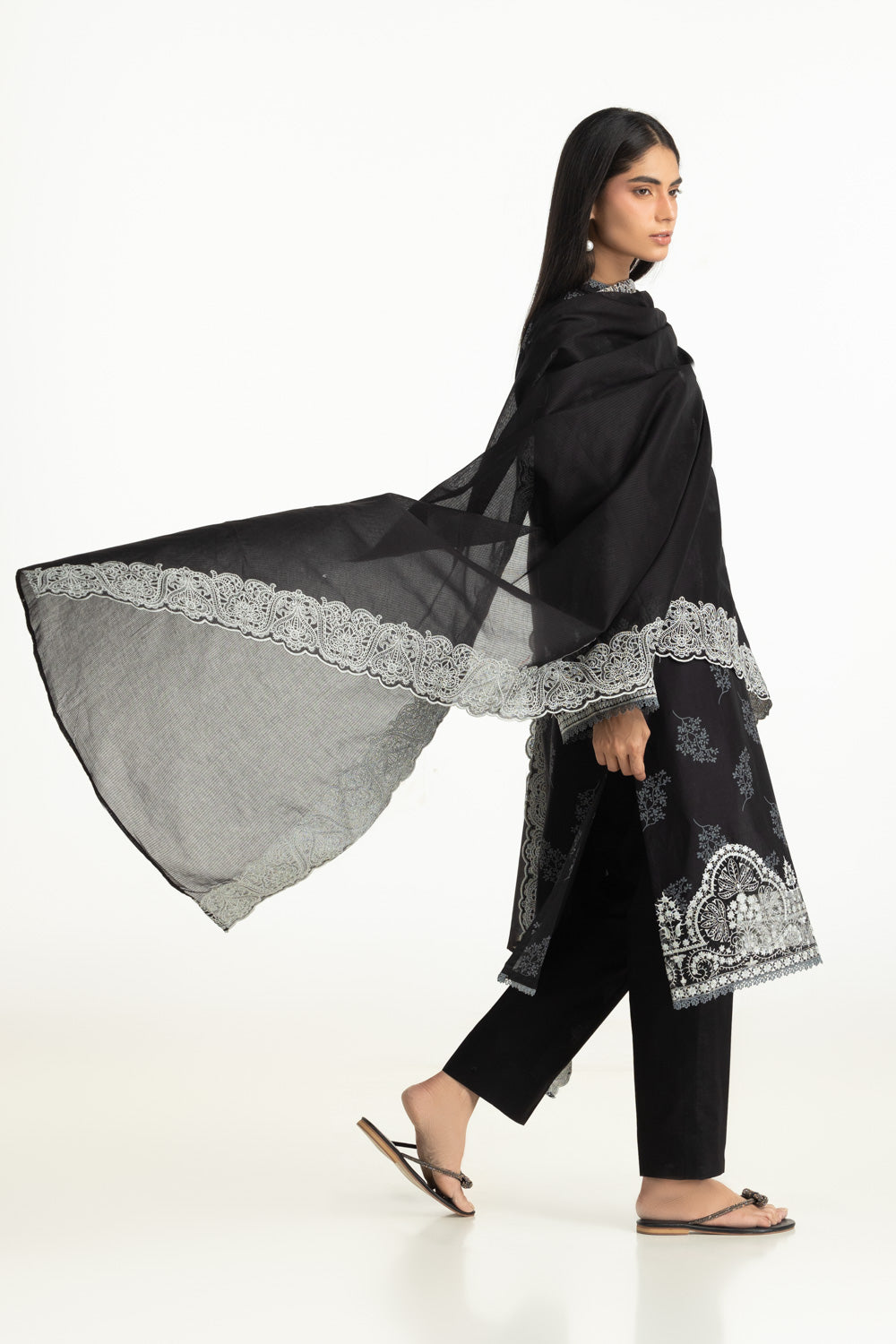 3Pc Lawn Lacquer Printed Suit With Embroidered