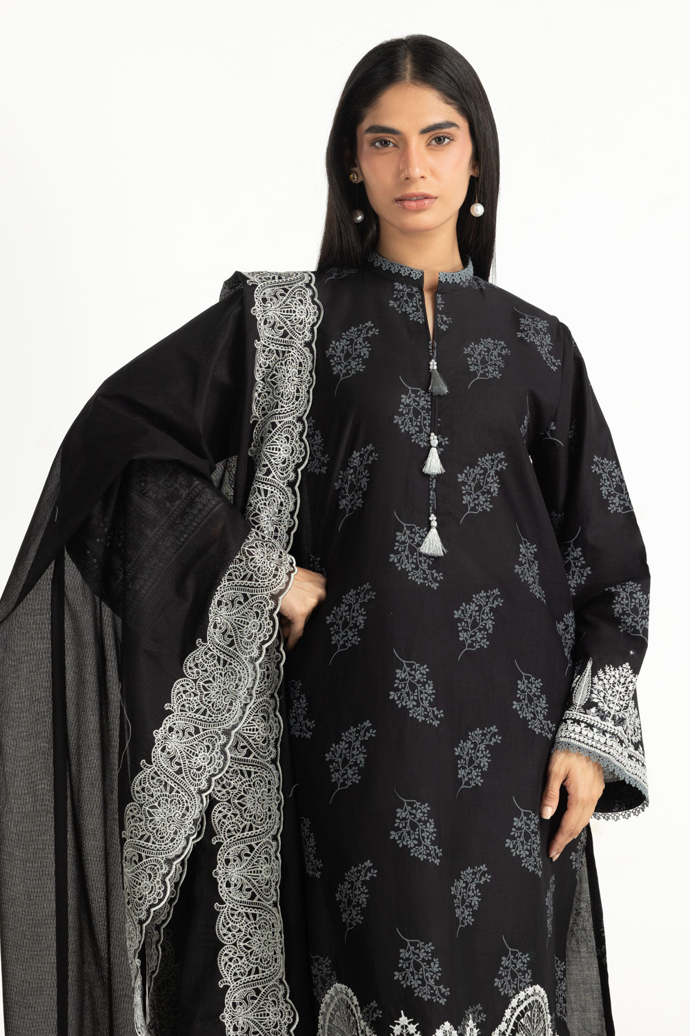 3Pc Lawn Lacquer Printed Suit With Embroidered