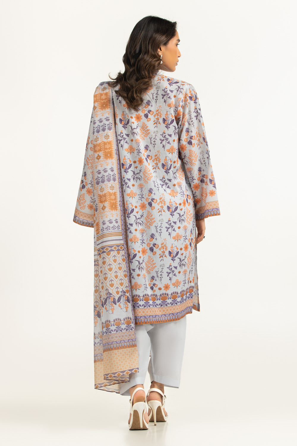 3Pc Lawn Printed Suit