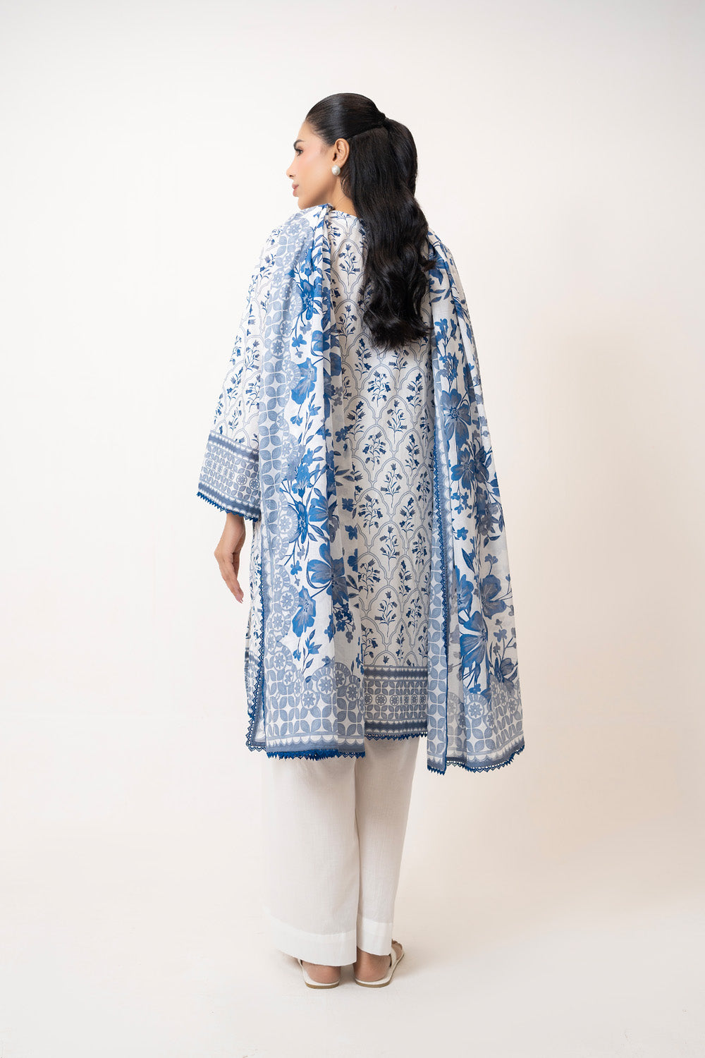 3Pc Lawn Printed Suit