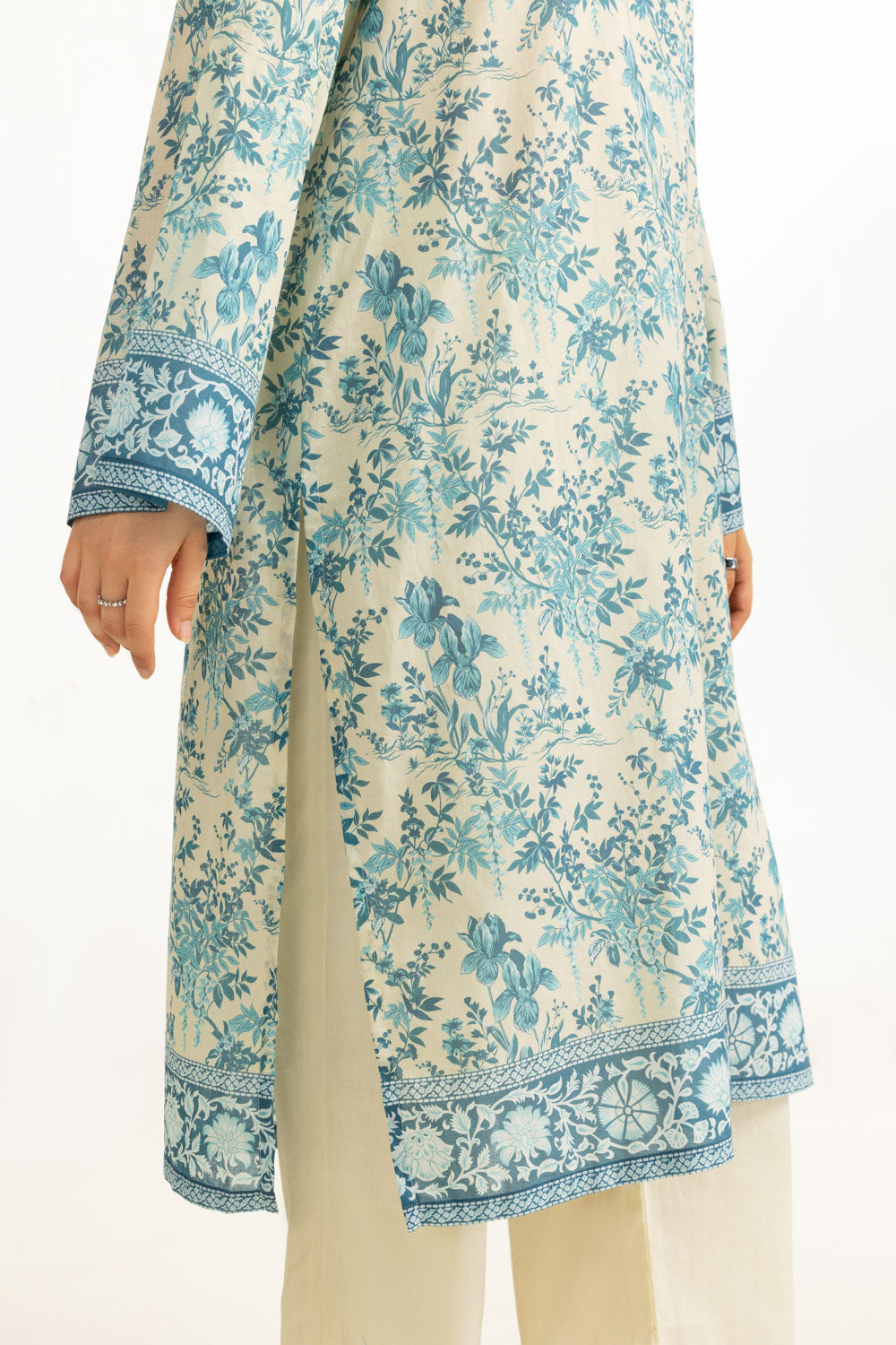 3Pc Lawn Printed Suit