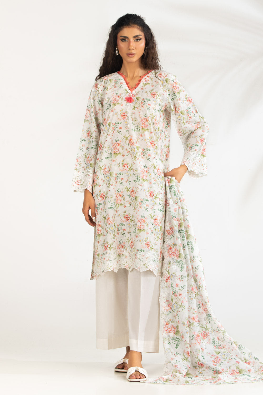 3Pc Lawn Printed Suit With Embroidered