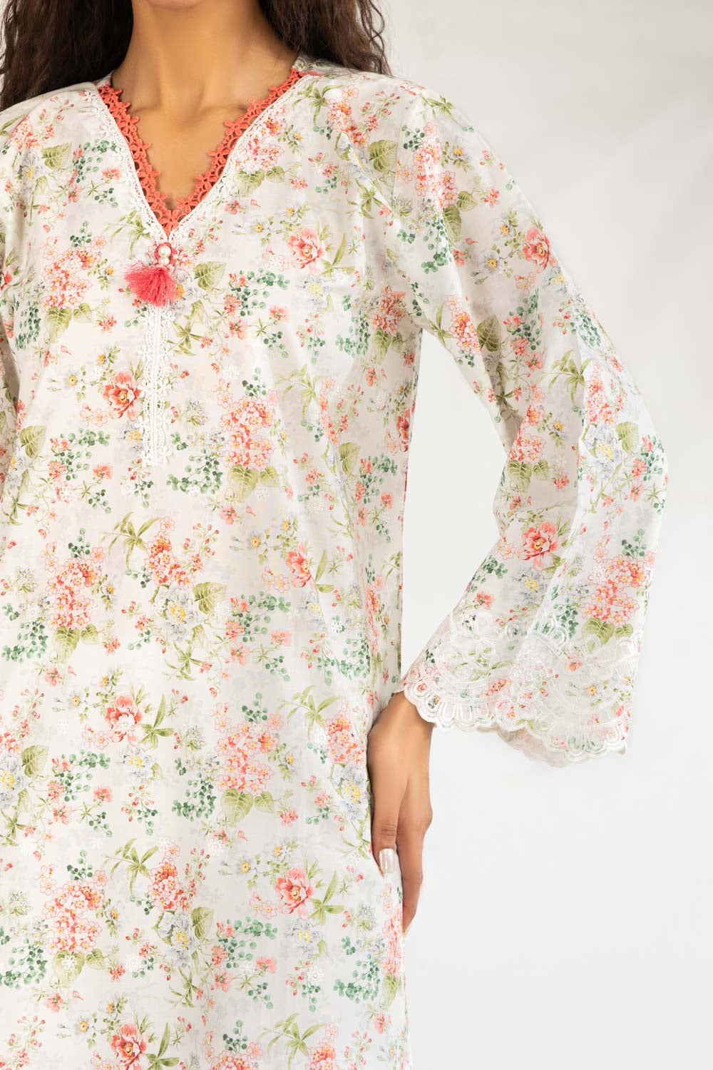 3Pc Lawn Printed Suit With Embroidered