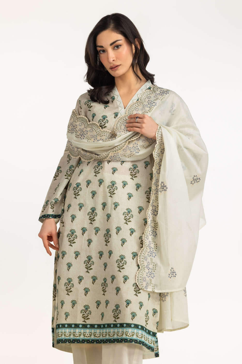 3Pc Lawn Printed Suit With Embroidered