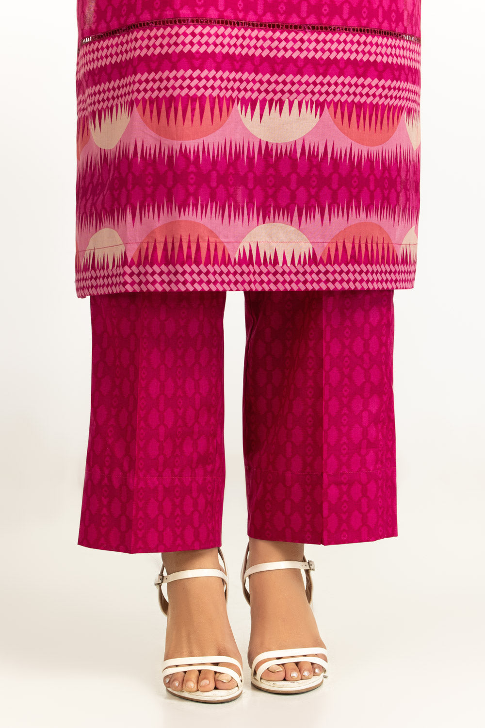 3PC Lawn Printed Suit With Embroidered