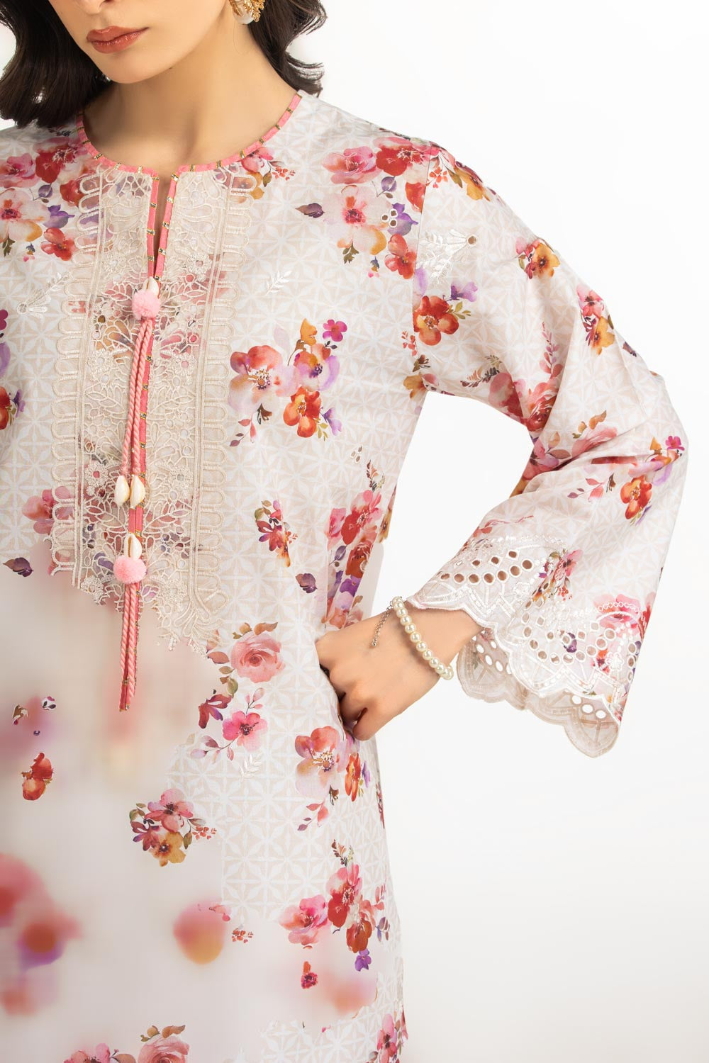 3Pc Lawn Printed Suit With Embroidered