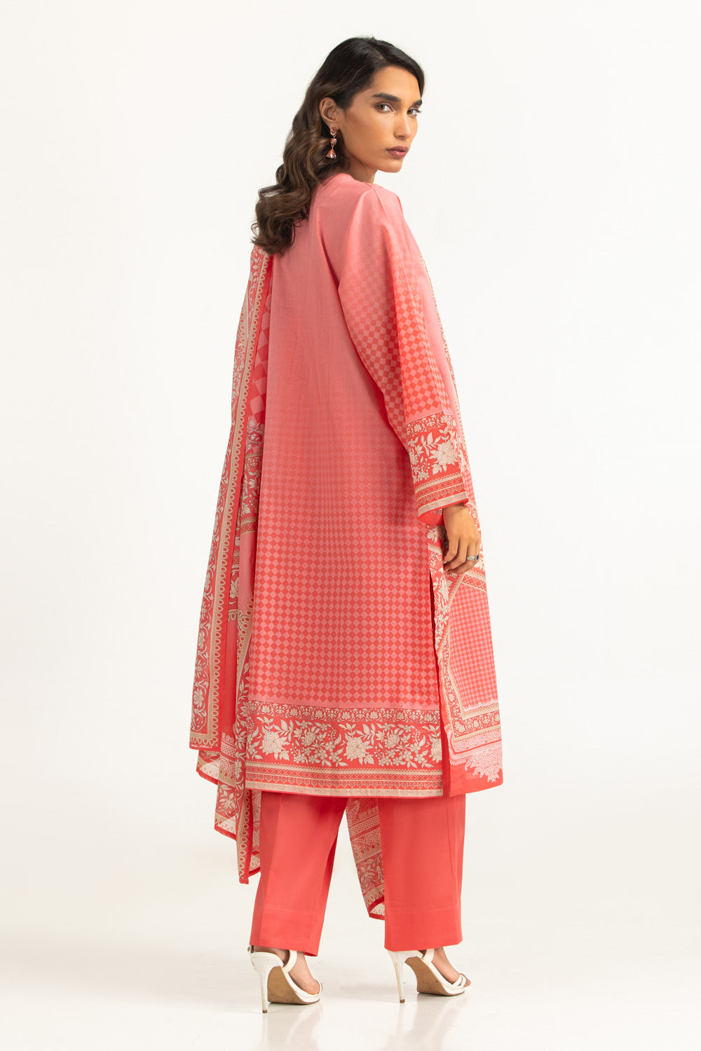 3Pc Lawn Printed Suit With Embroidered
