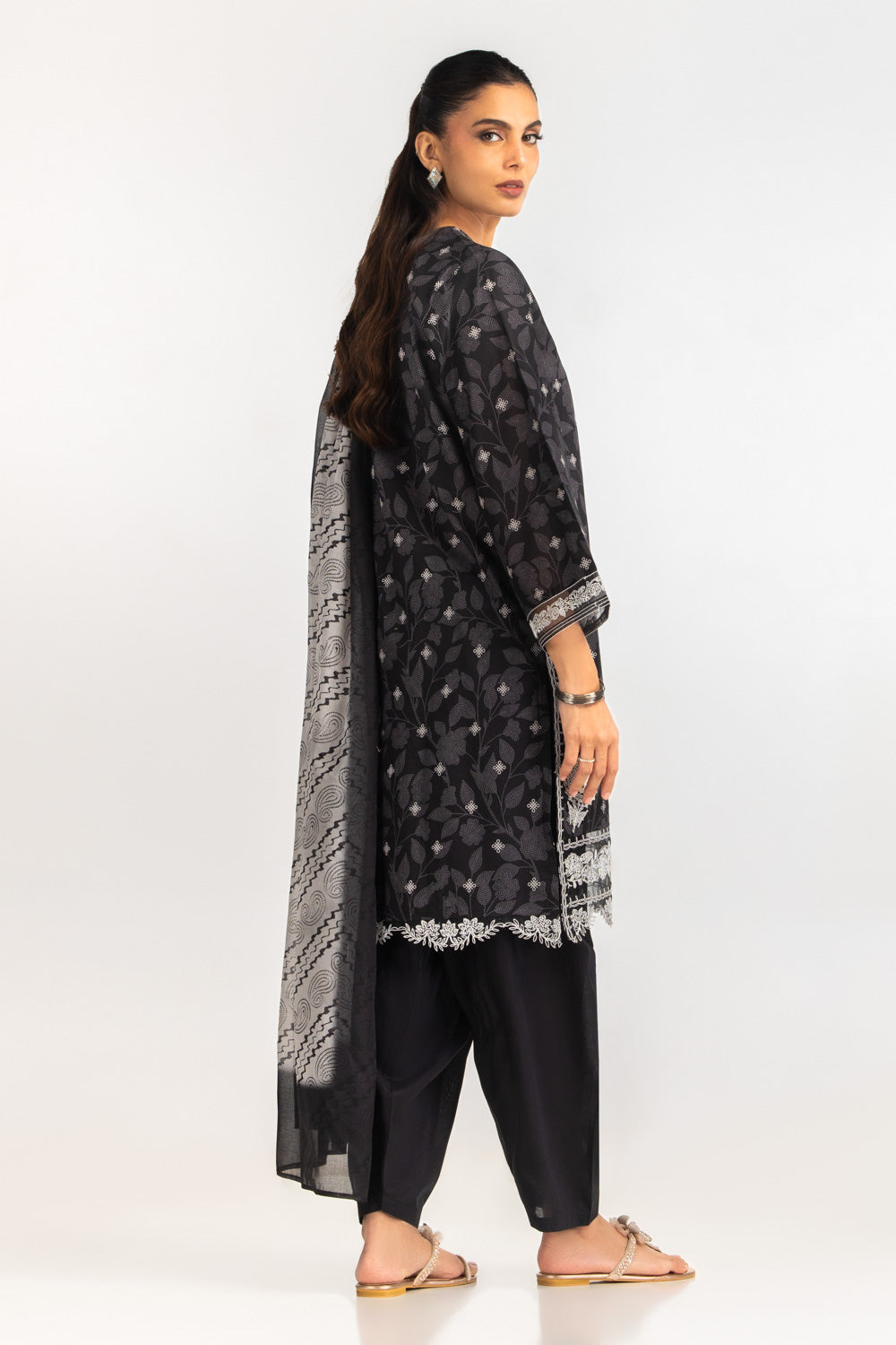 3PC Lawn Printed Suit With Embroidered