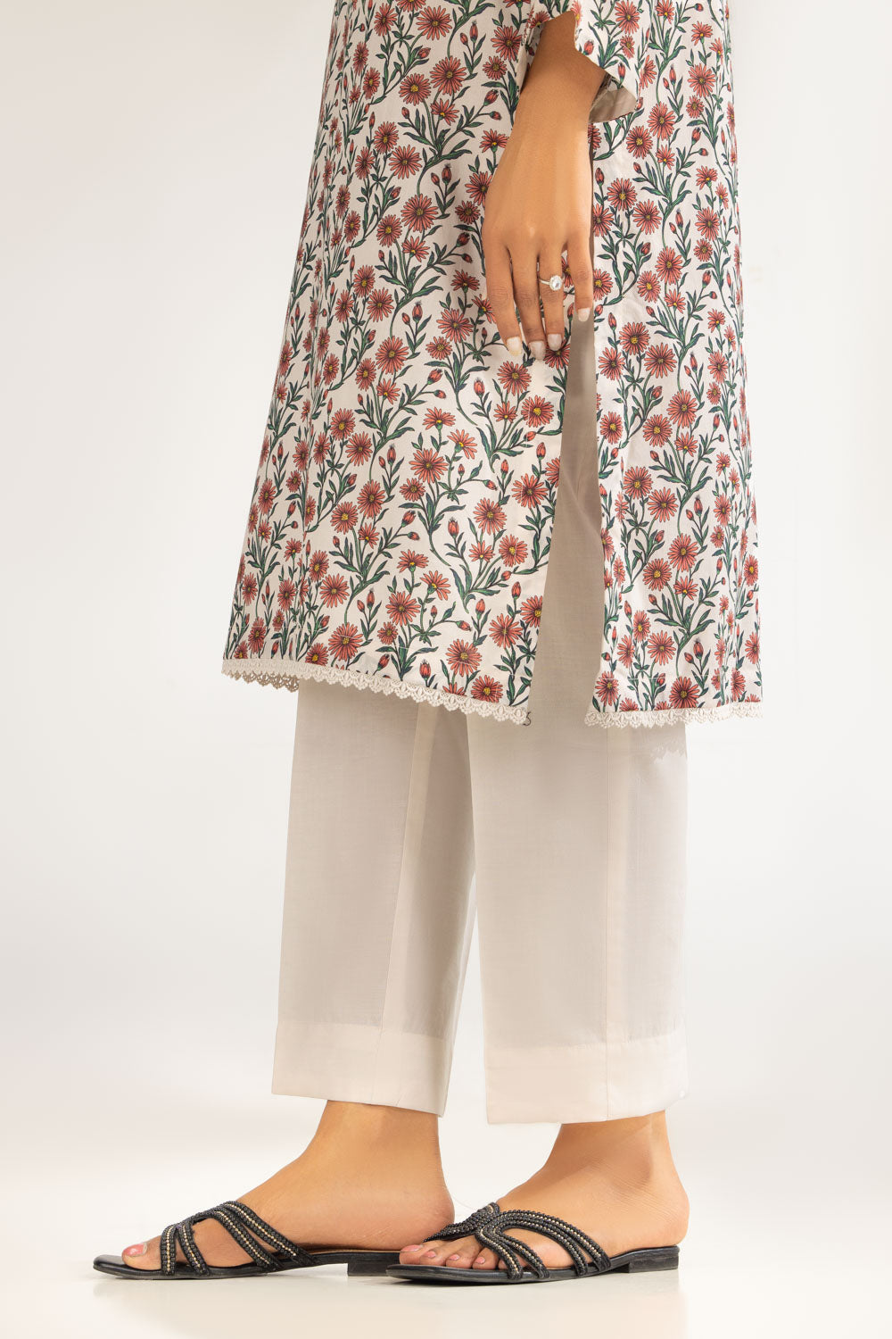 3PC Lawn Printed Suit With Embroidered