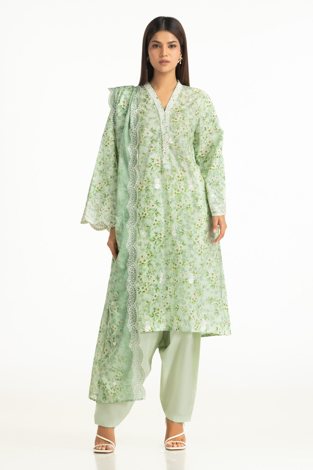 3Pc Lawn Printed Suit With Embroidered