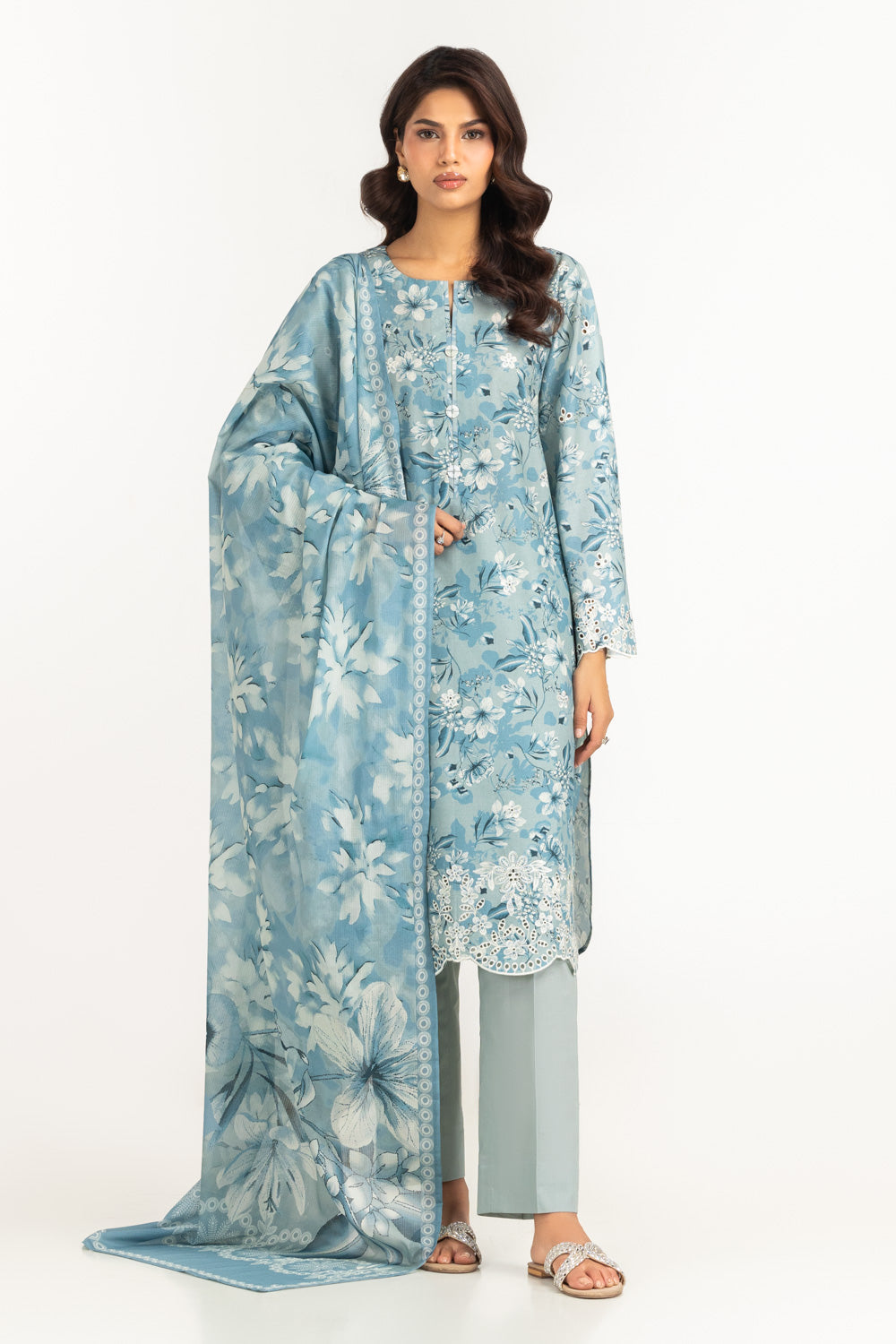 3Pc Lawn Printed Suit With Embroidered