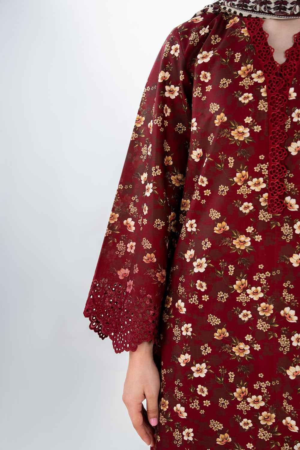 3Pc Lawn Printed Suit With Embroidered
