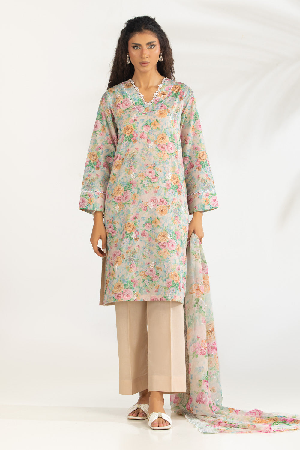 3Pc Lawn Printed Suit With Embroidered