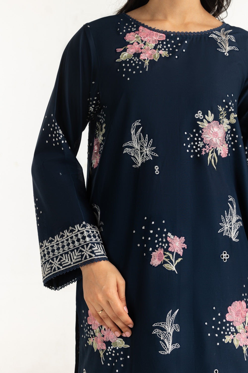 3Pc Lawn Printed Suit With Embroidered