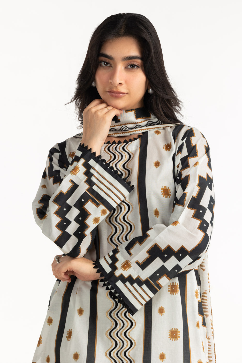 3Pc Lawn Printed Suit With Embroidered