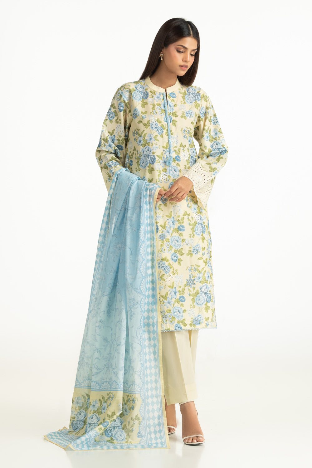 3Pc Lawn Printed Suit With Embroidered