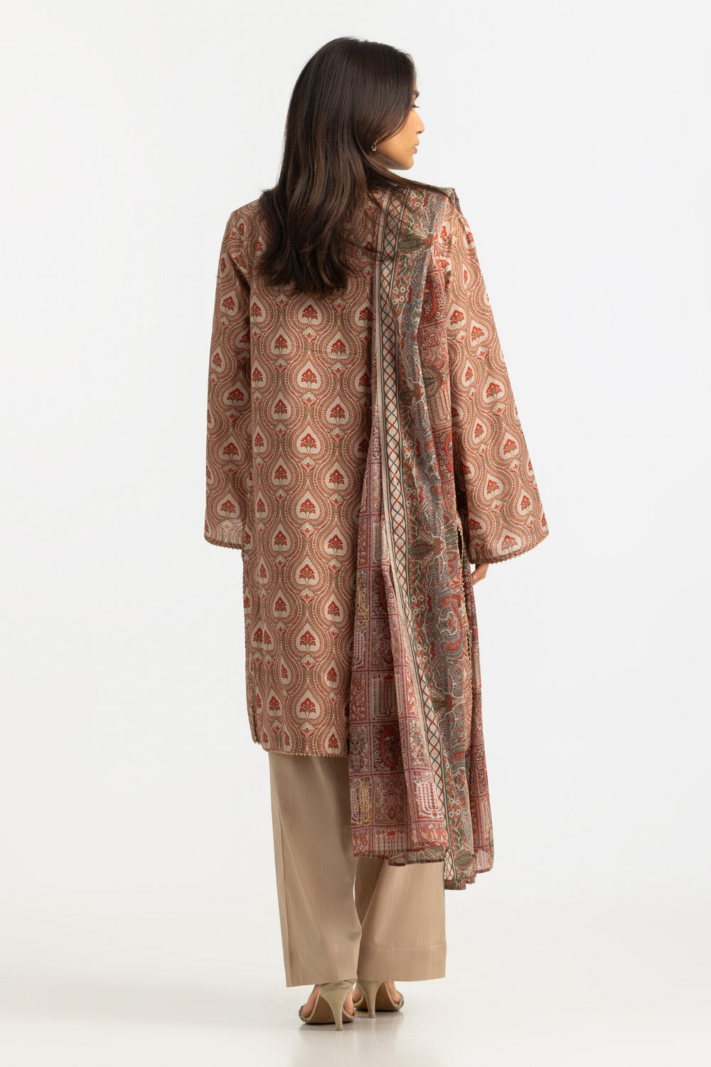 3Pc Lawn Printed Suit With Embroidered