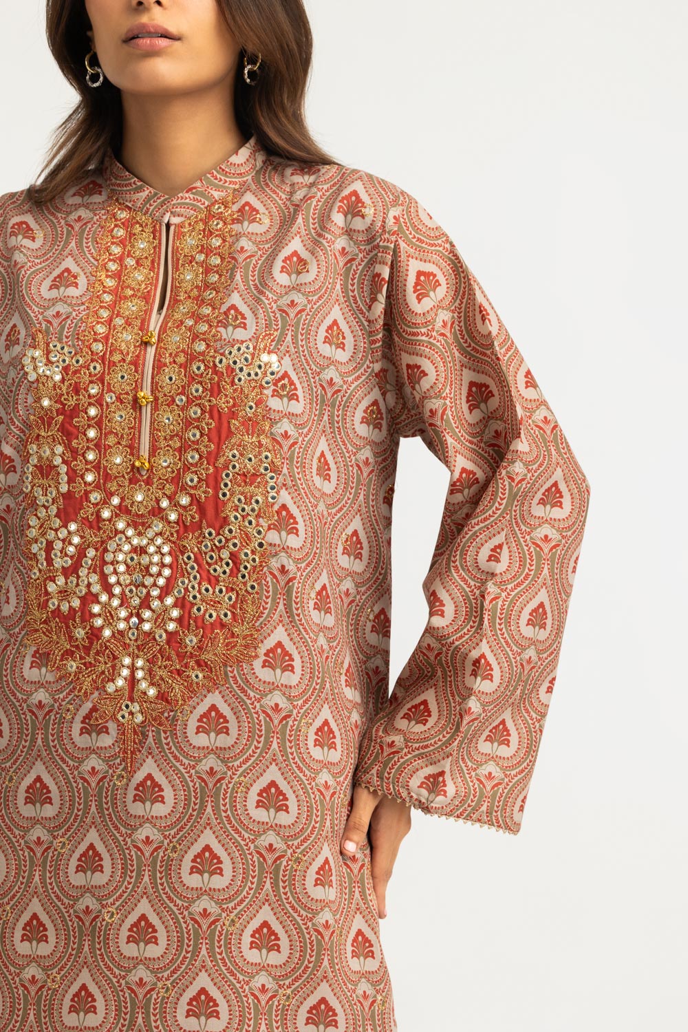 3Pc Lawn Printed Suit With Embroidered