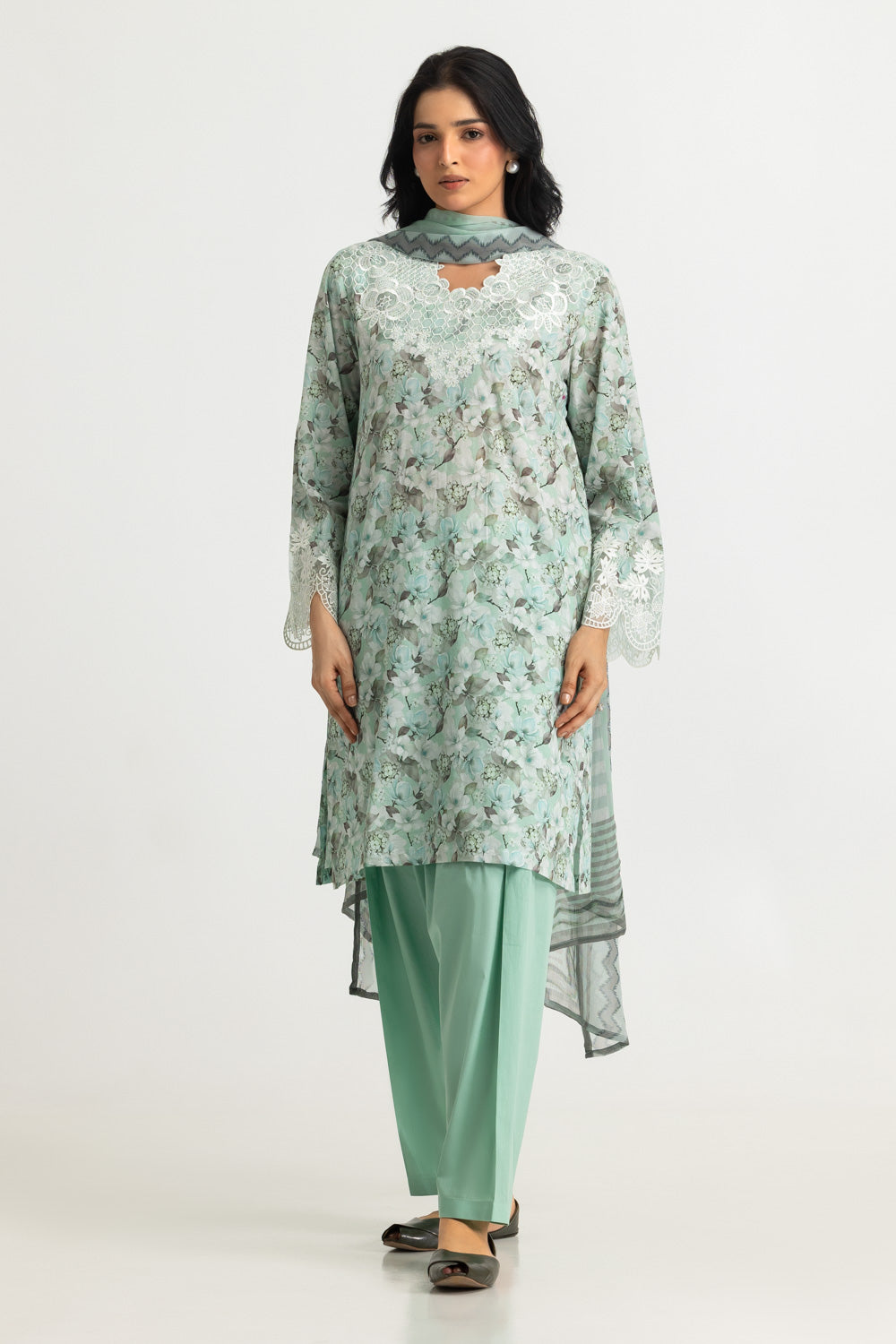 3PC Lawn Printed Suit With Embroidered