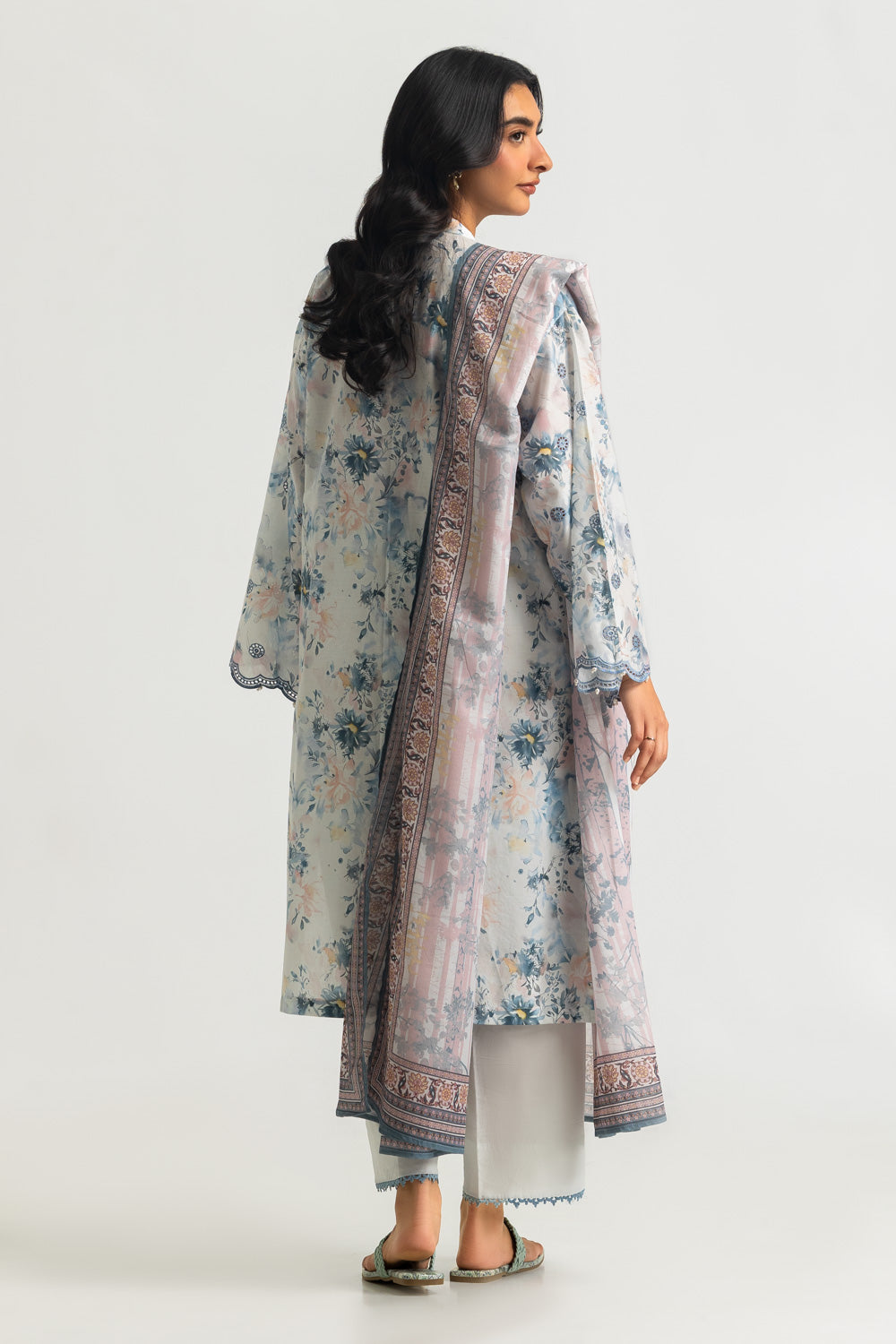 3PC Lawn Printed Suit With Embroidered