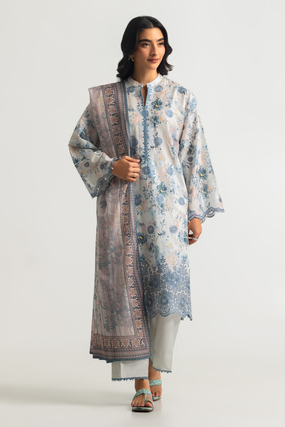 3PC Lawn Printed Suit With Embroidered