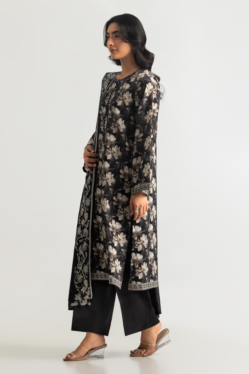 3PC Lawn Printed Suit With Embroidered