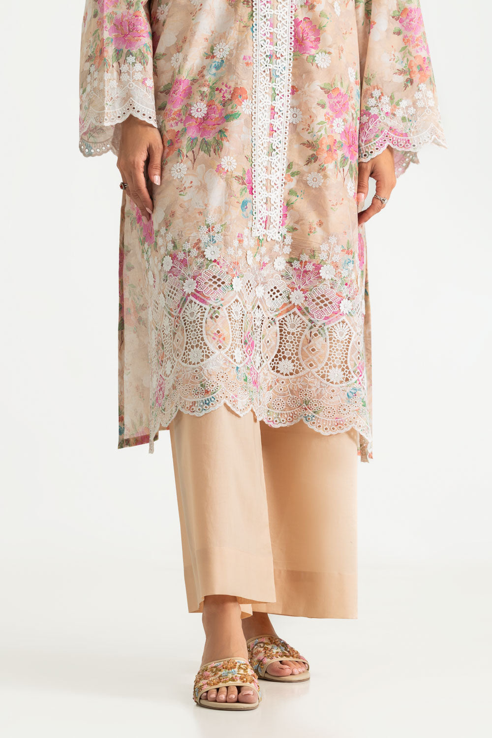 3PC Lawn Printed Suit With Embroidered