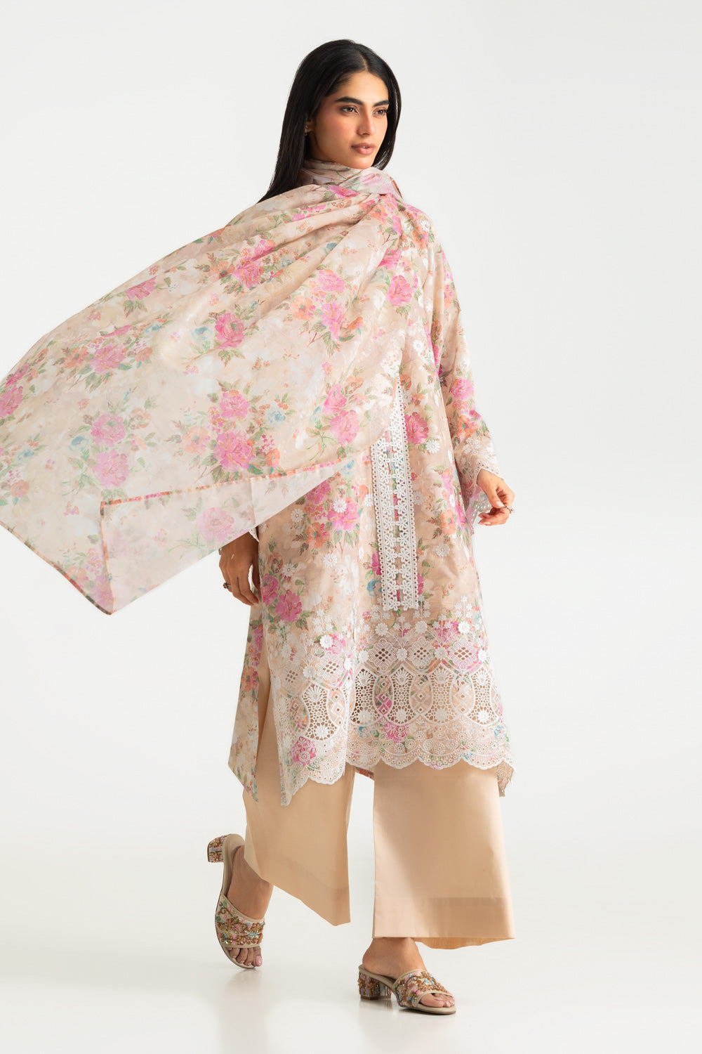 3PC Lawn Printed Suit With Embroidered