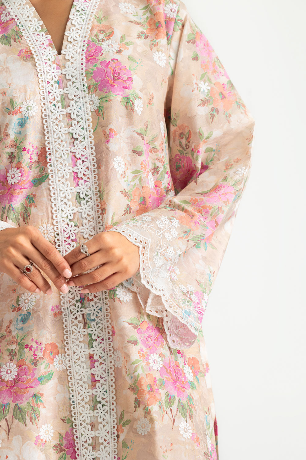 3PC Lawn Printed Suit With Embroidered