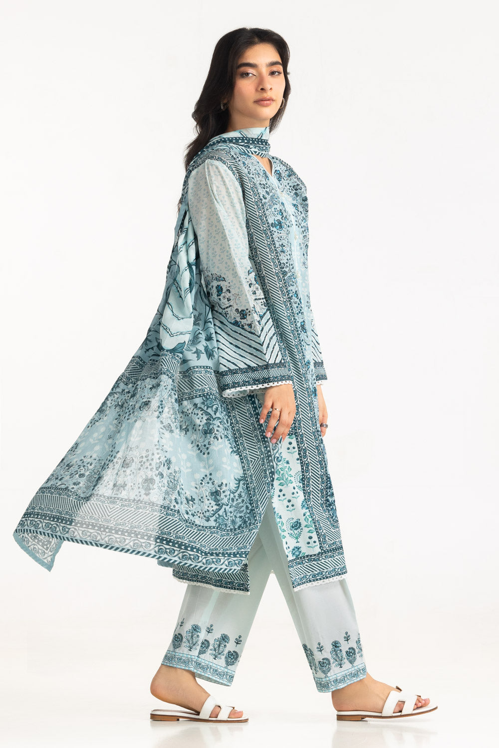 3Pc Lawn Printed Suit With Embroidered Trouser
