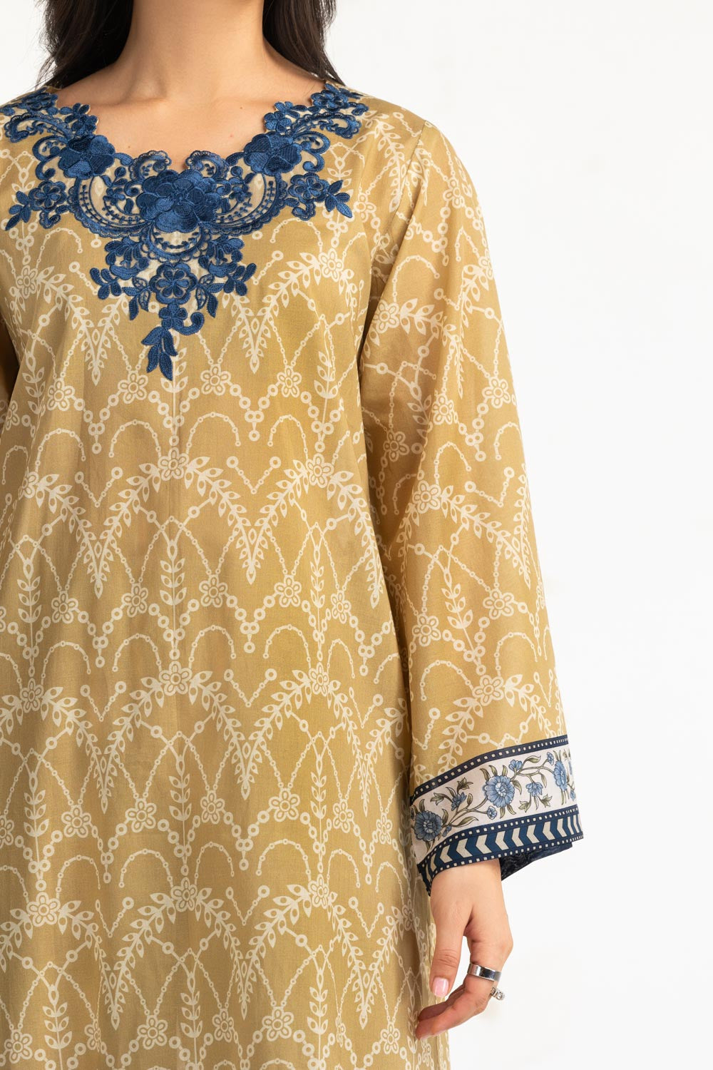 3Pc Lawn Printed With Embroidered Suit