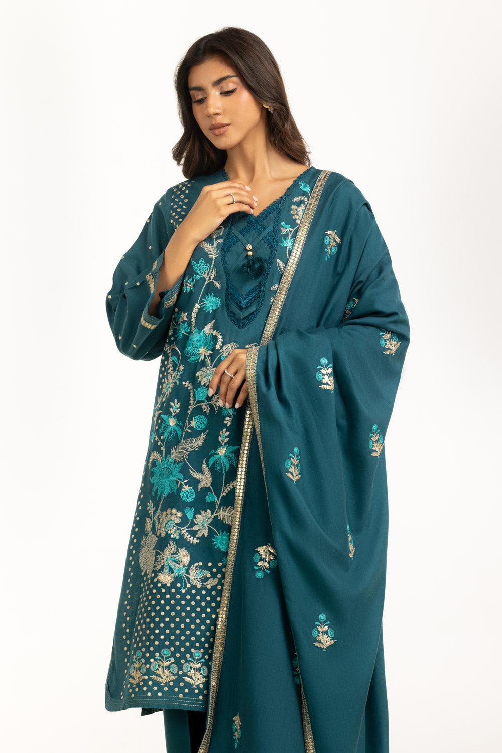 3Pc Pashmina Embroidered Suit
