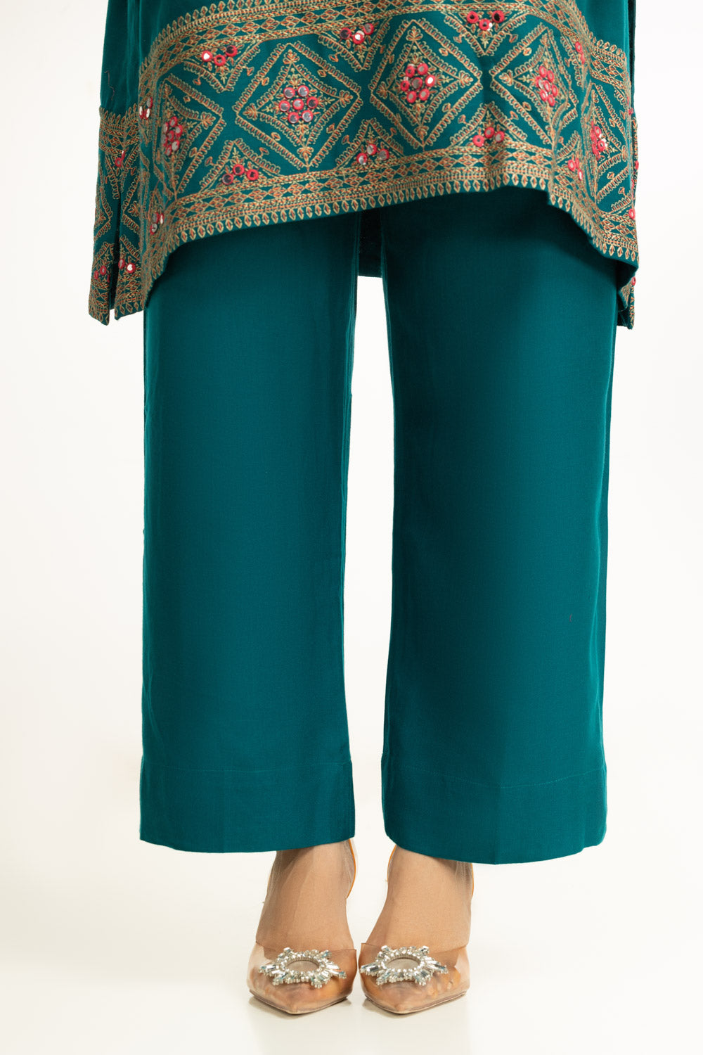 3Pc Pashmina Embroidered Suit