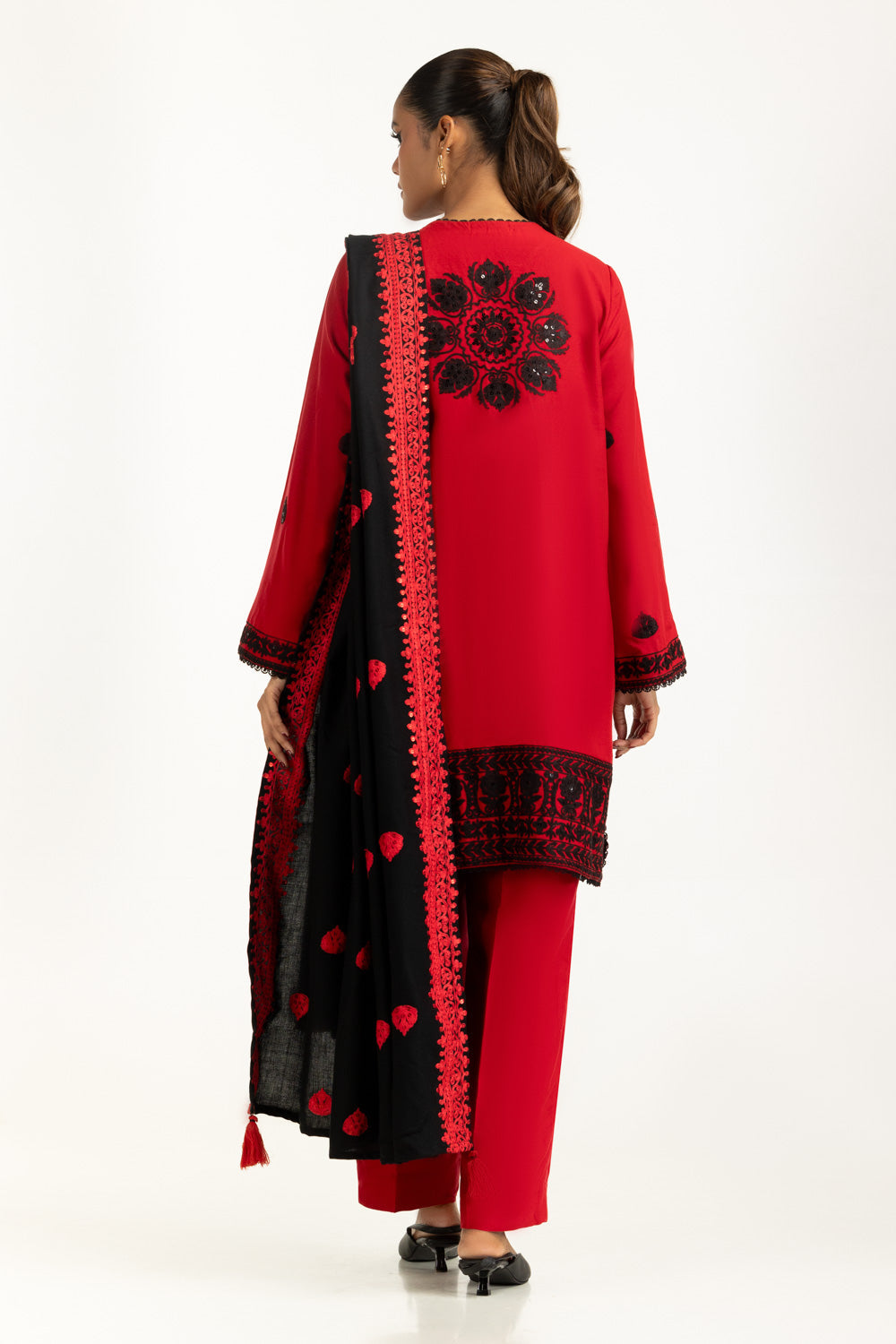 3PC Pashmina Embroidered Suit