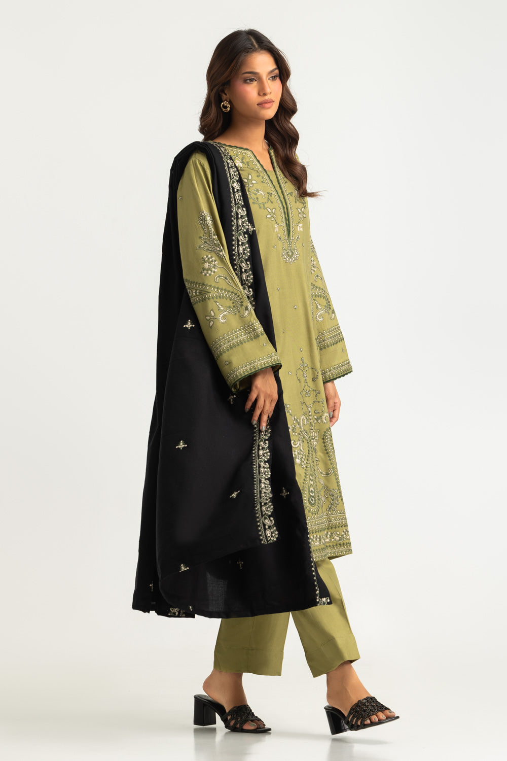 3PC Pashmina Embroidered Suit
