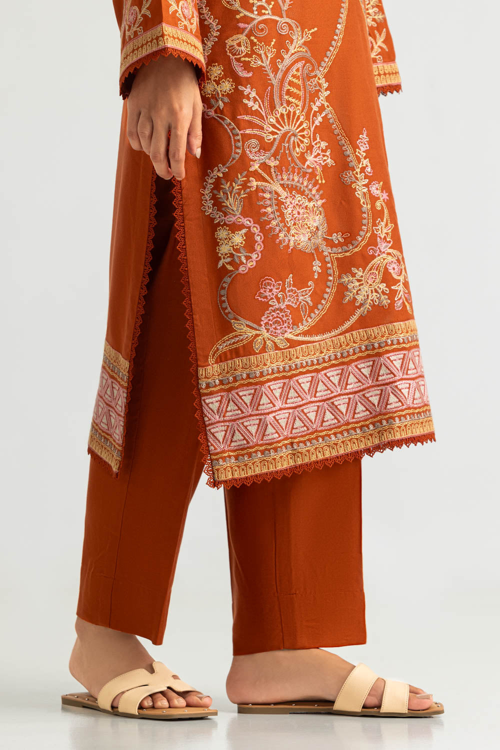 3PC Pashmina Embroidered Suit