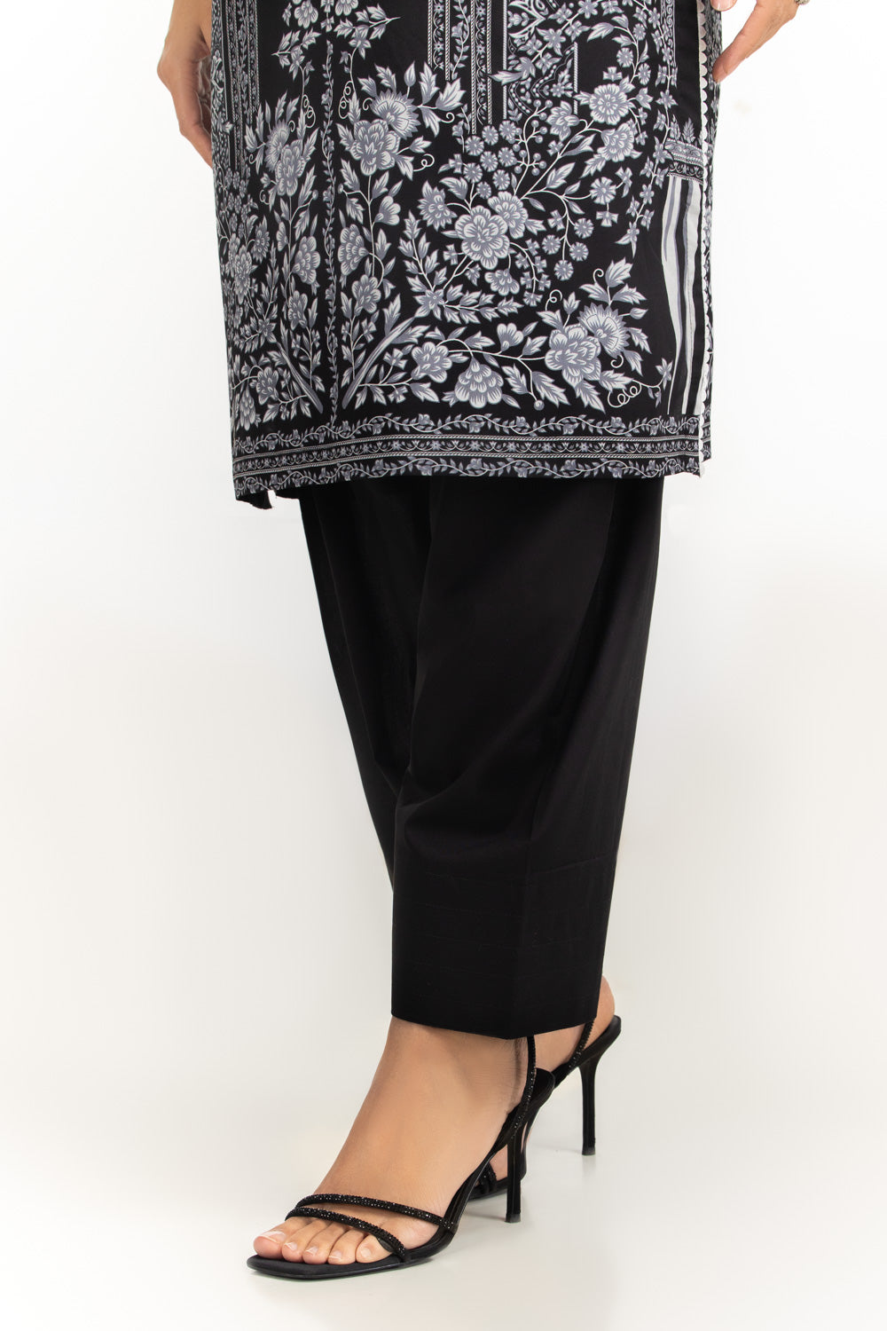 3PC Printed Lawn Suit