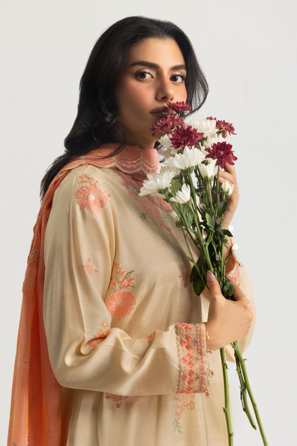 3PC Raw Slik Embroidered Suit