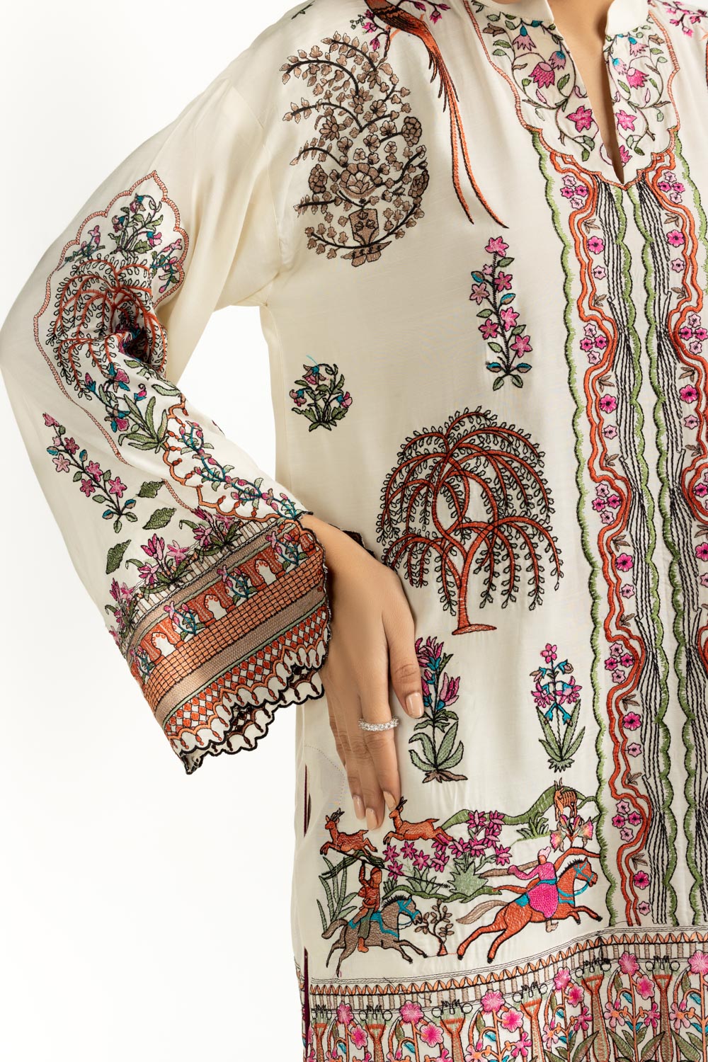3Pc Rawsilk Embroidered Suit