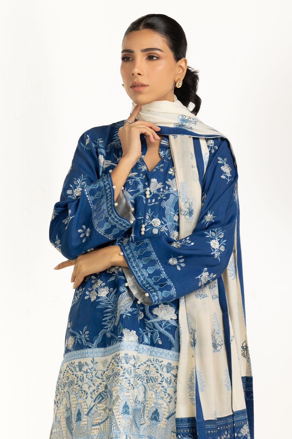 3PC Rawsilk Embroidered Suit