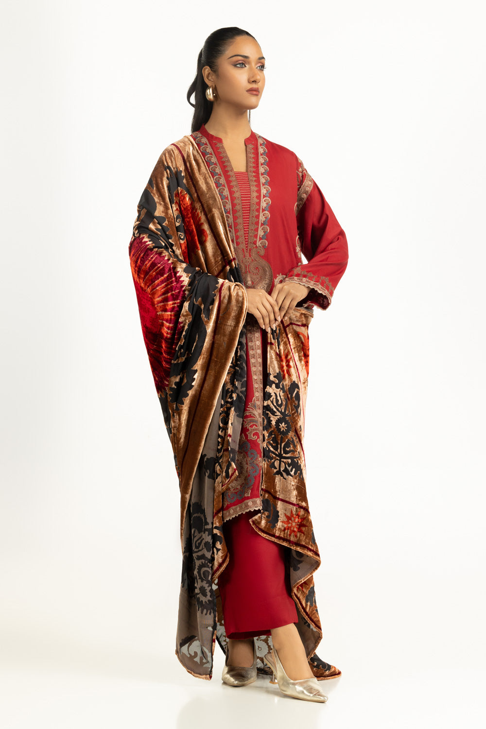 3PC Rawsilk Embroidered Suit