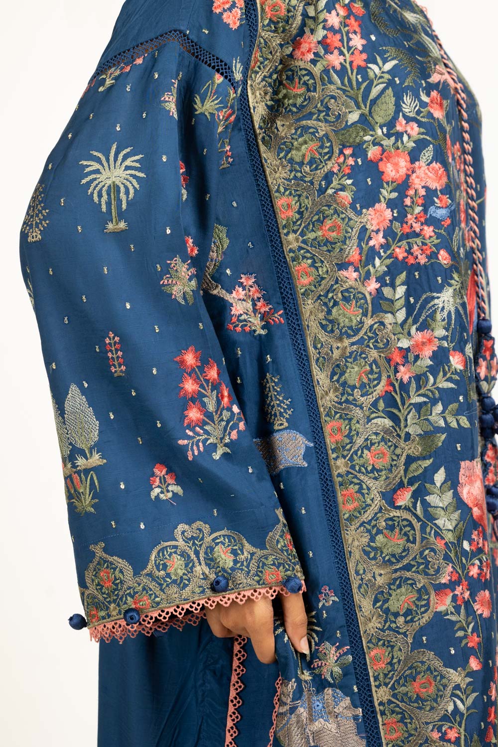 3Pc Rawsilk Embroidered Suit