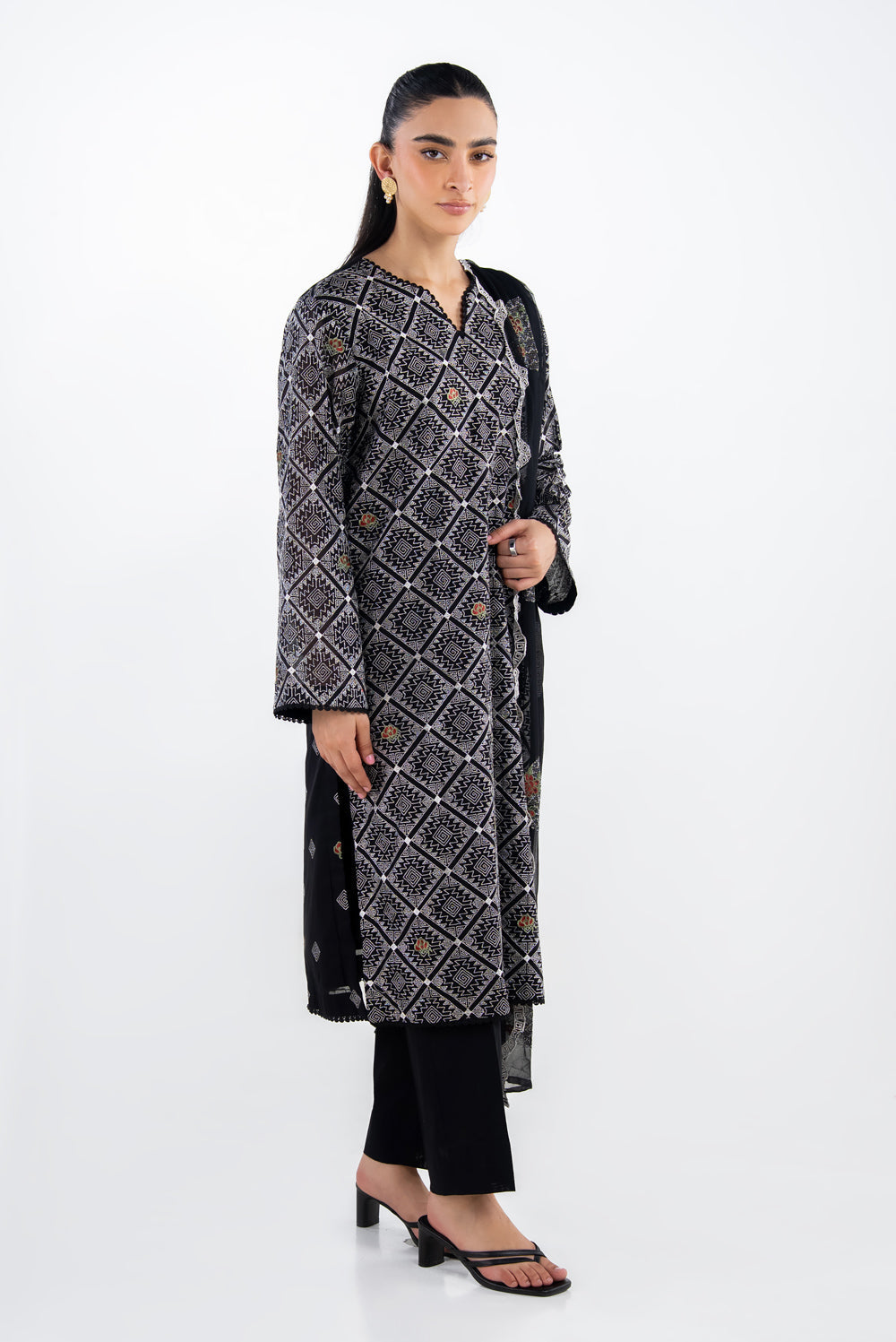 3Pc Swiss Voile Embroidered Suit