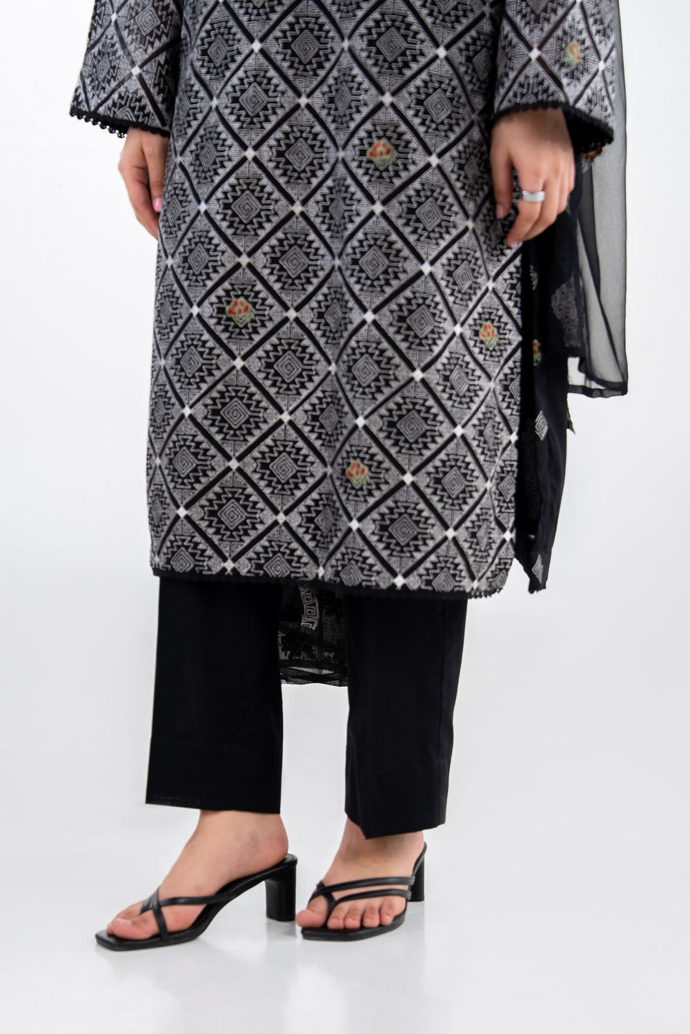 3Pc Swiss Voile Embroidered Suit