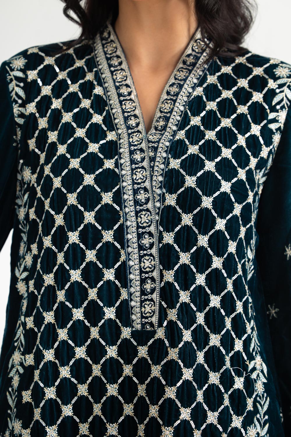 3PC Velvet Embroidered Suit