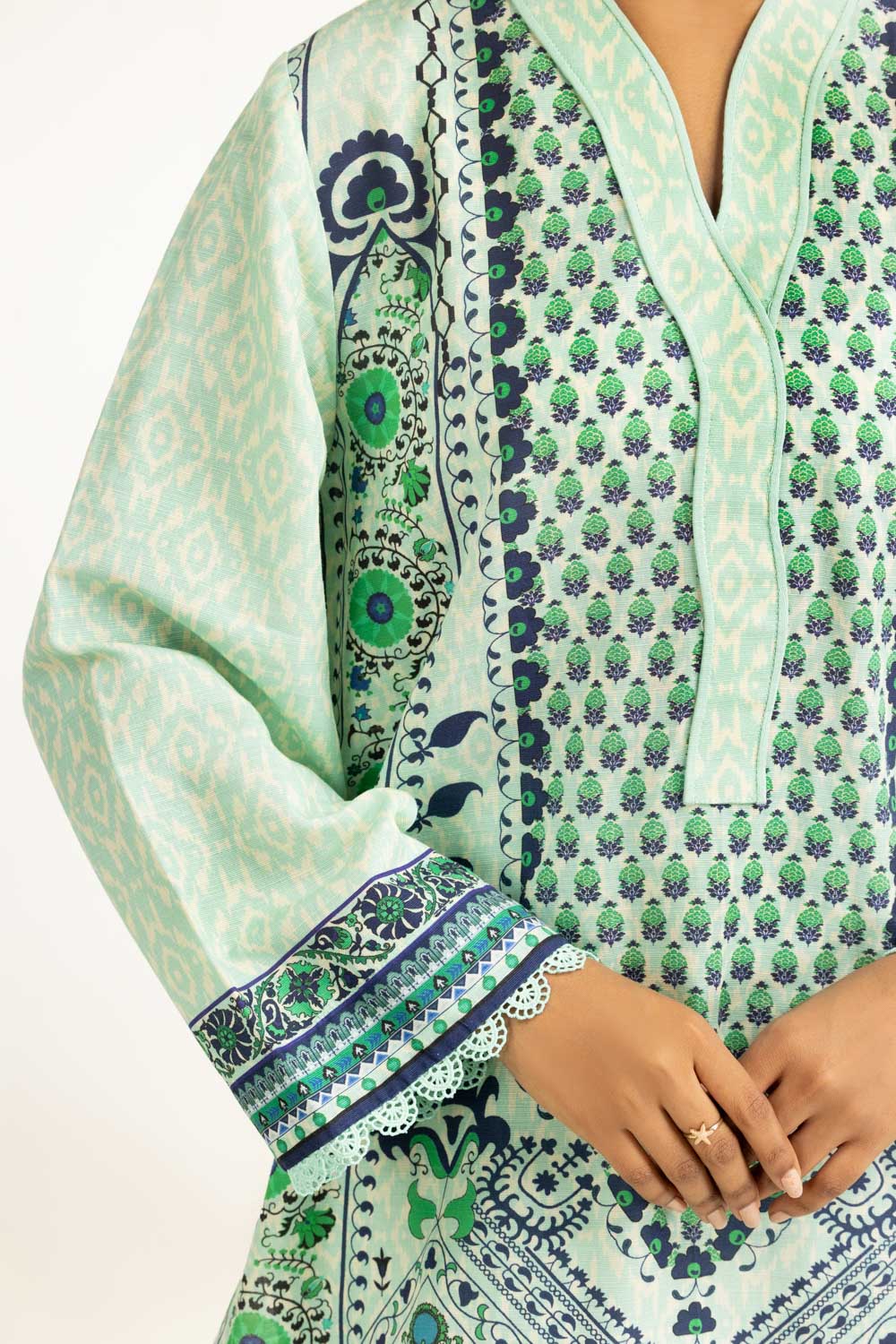 3Pc Viscose Khaddar Printed Suit