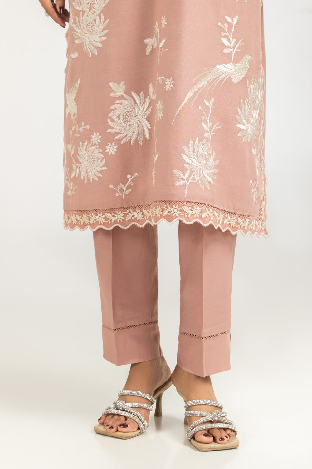 3PC Viscose Rawsilk Embroidered Suit
