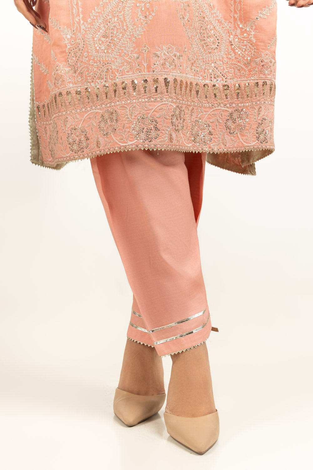 3Pc Viscose Rawsilk Embroidered Suit