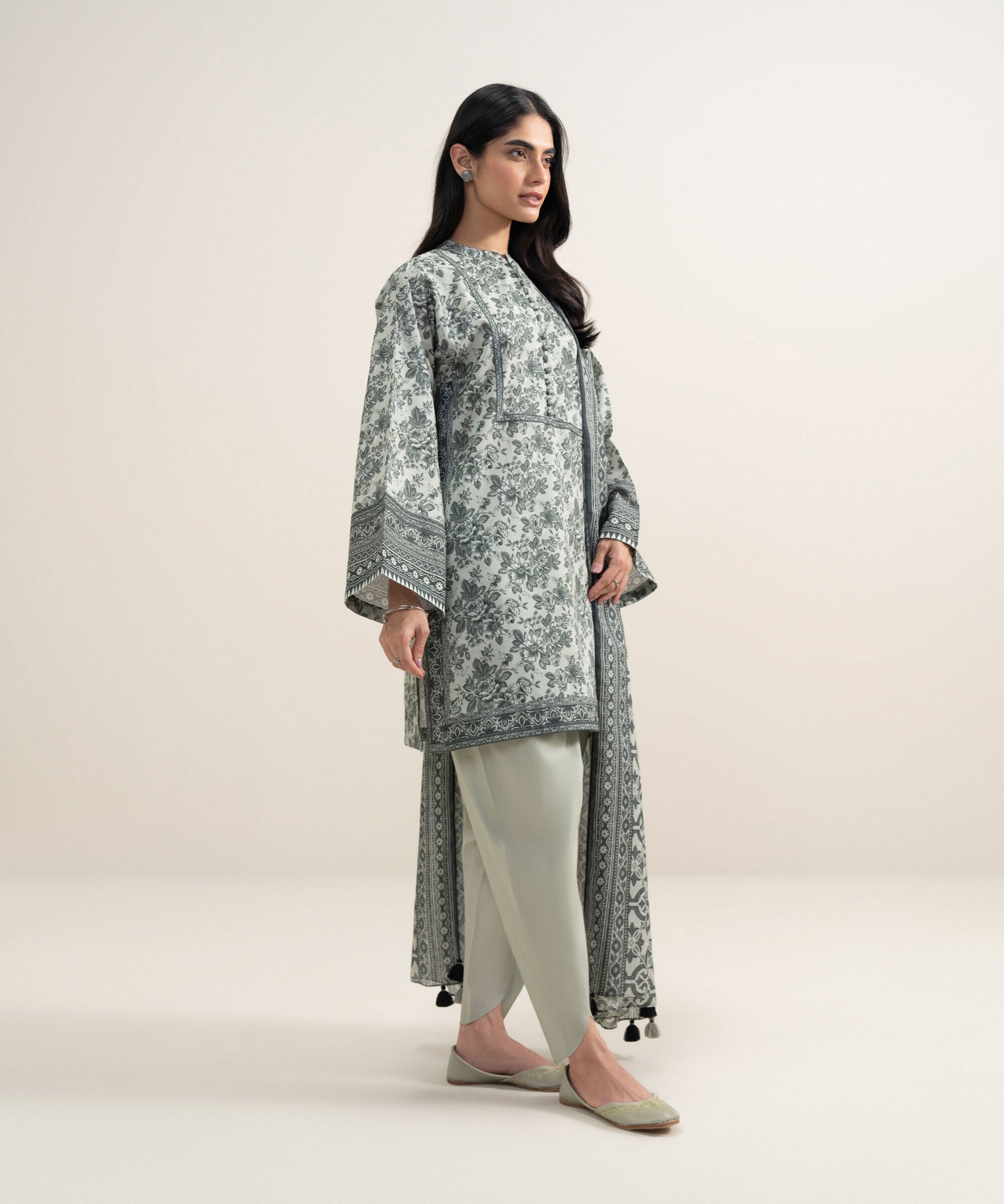 3 Piece - Printed Lawn Suit
